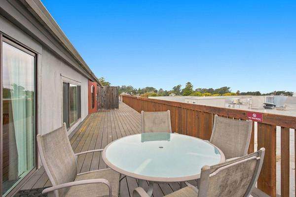 Private roof deck